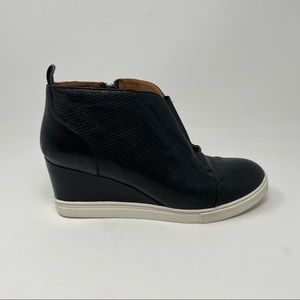 LINEA PAOLO Anna Wedge Sneaker Black Size 8.5M